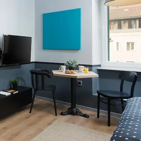 River - Self Check-in